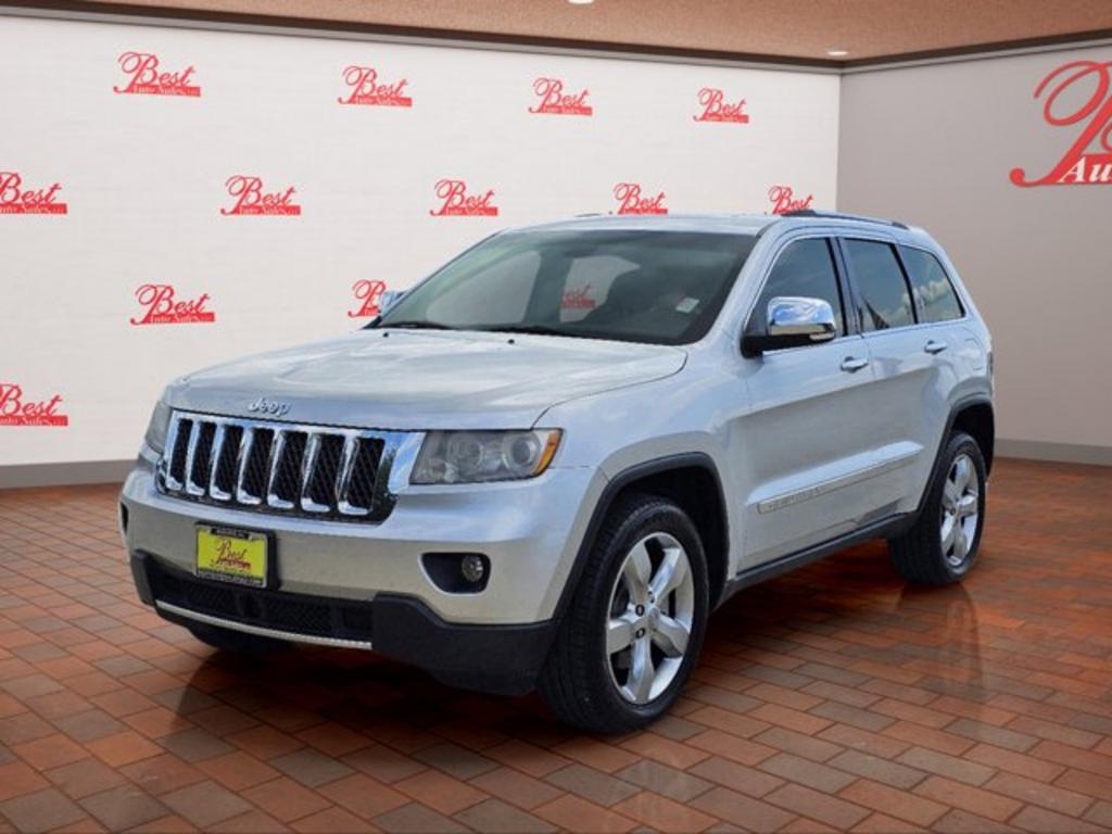 2013 Jeep Grand Cherokee Overland's photo