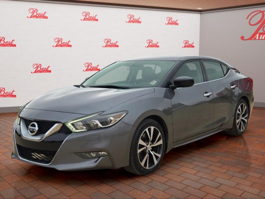 2016 Nissan Maxima S's photo