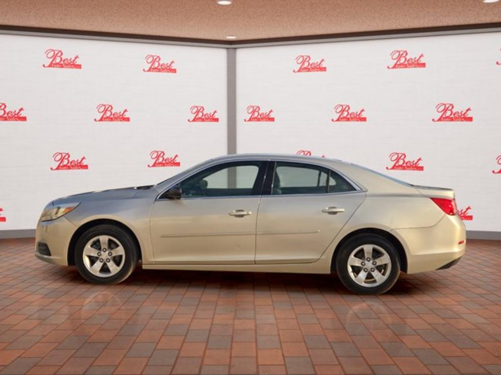 2013 Chevrolet Malibu 1LS - Photo 8