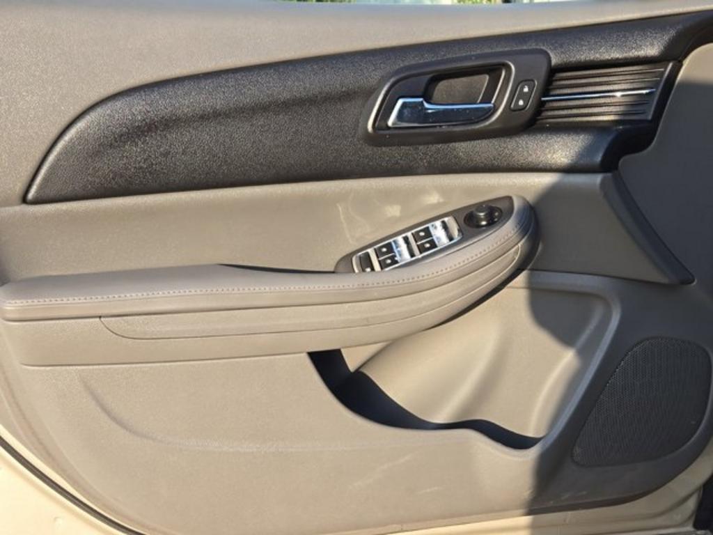 2013 Chevrolet Malibu 1LS - Photo 10