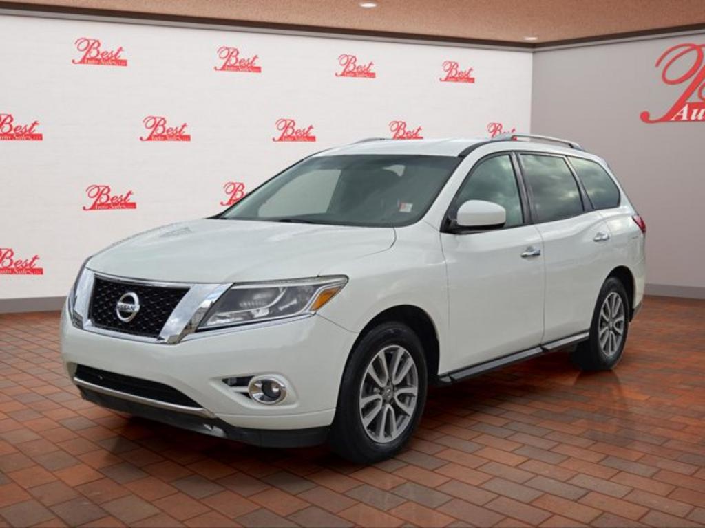 2016 Nissan Pathfinder SV