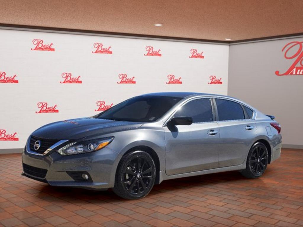 2017 Nissan Altima SR
