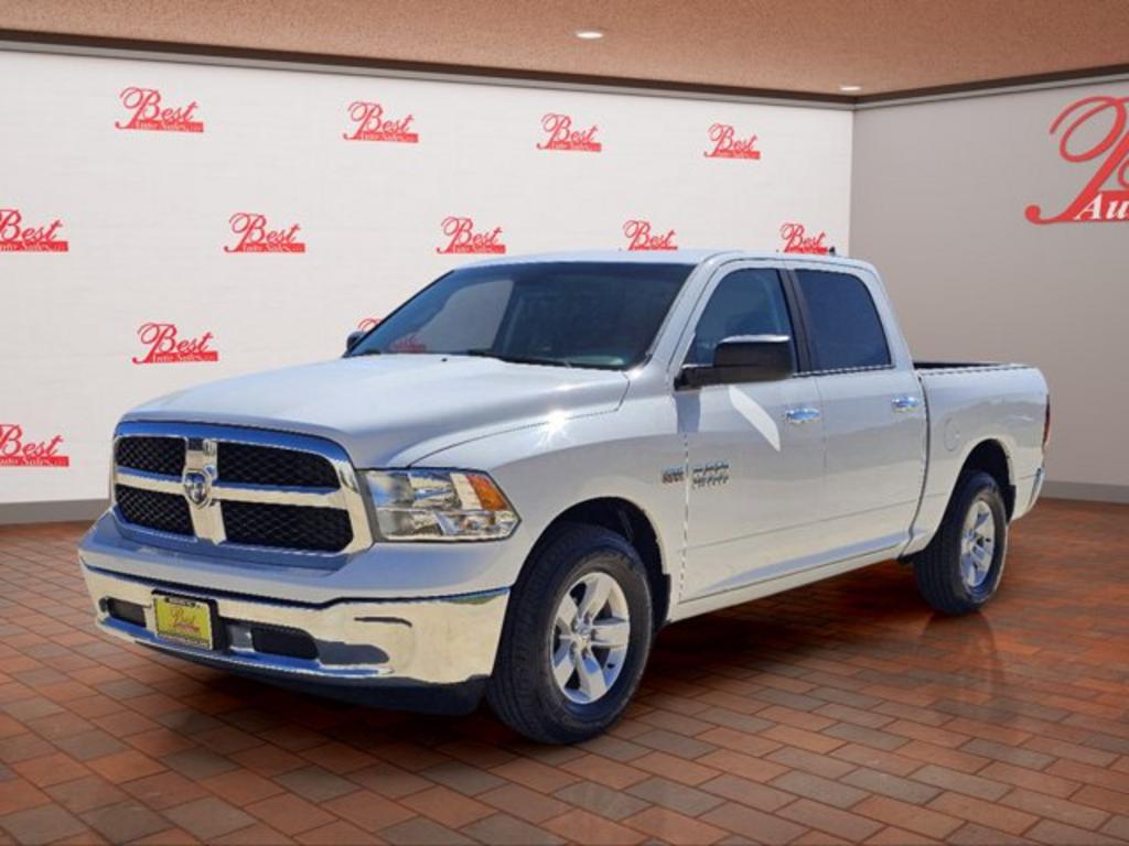 2016 RAM 1500 Pickup SLT