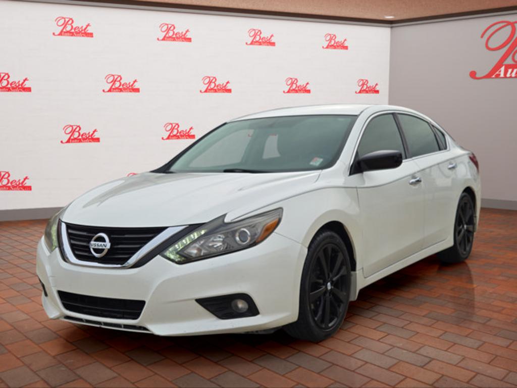 2017 Nissan Altima SR