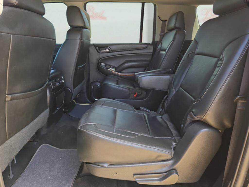 2018 Chevrolet Suburban Premier - Photo 17