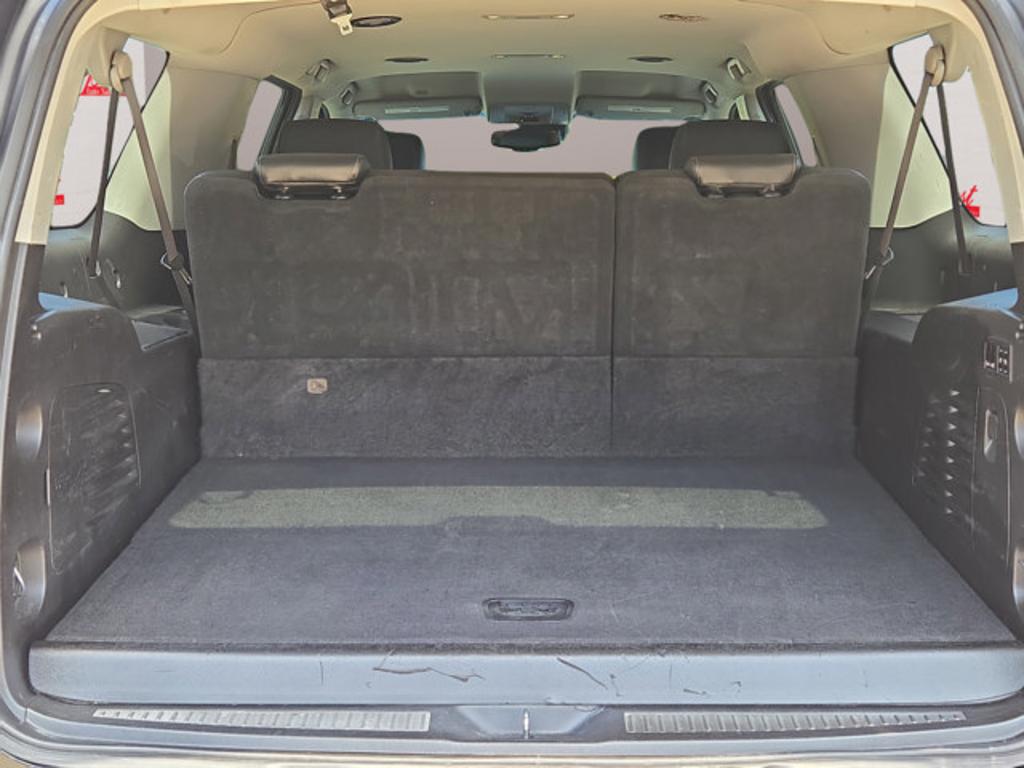 2018 Chevrolet Suburban Premier - Photo 10