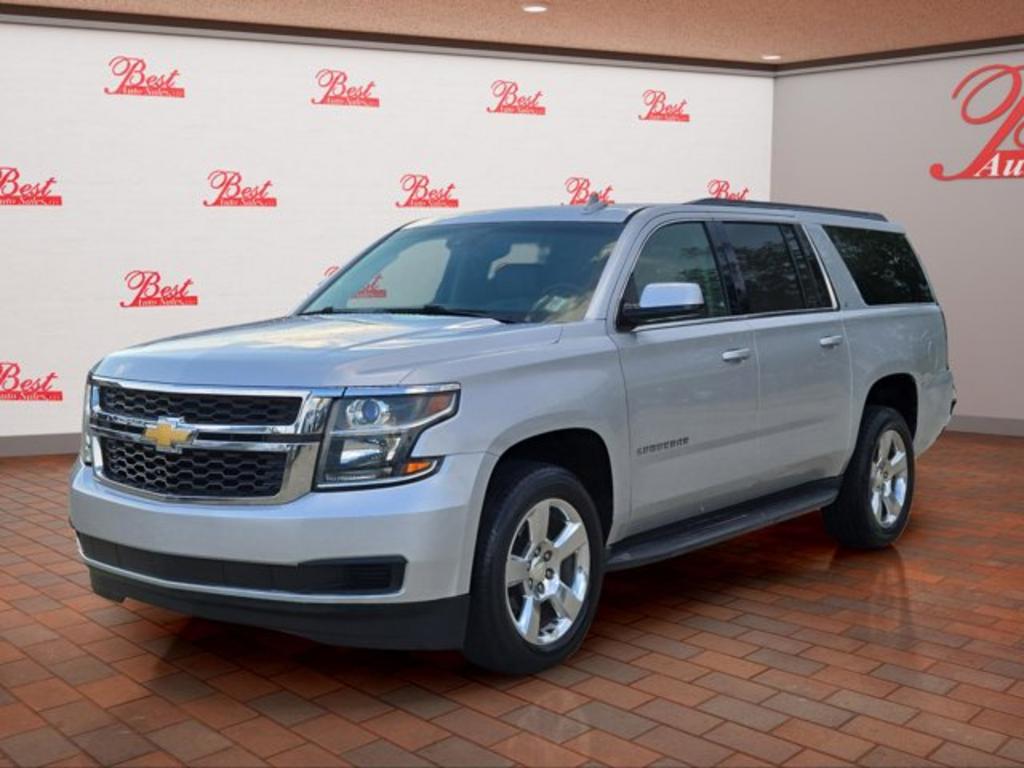 2015 Chevrolet Suburban LT's photo