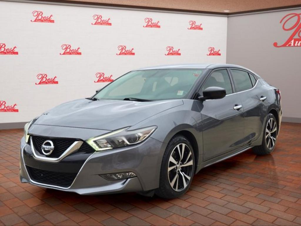 2018 Nissan Maxima S's photo