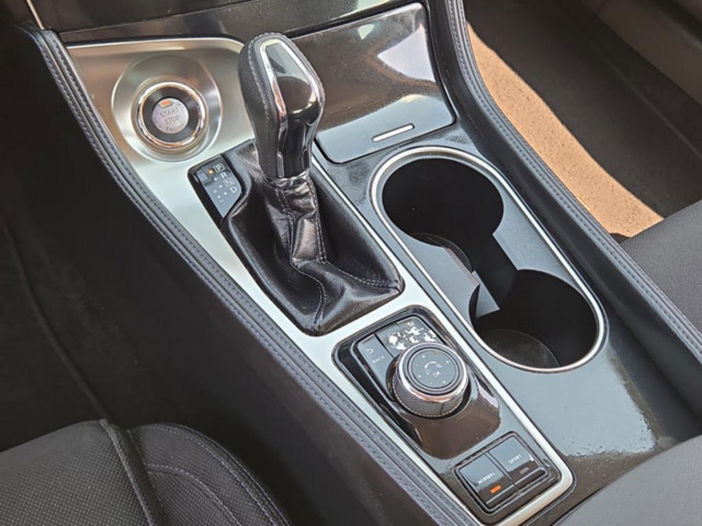 2017 Nissan Maxima S - Photo 17