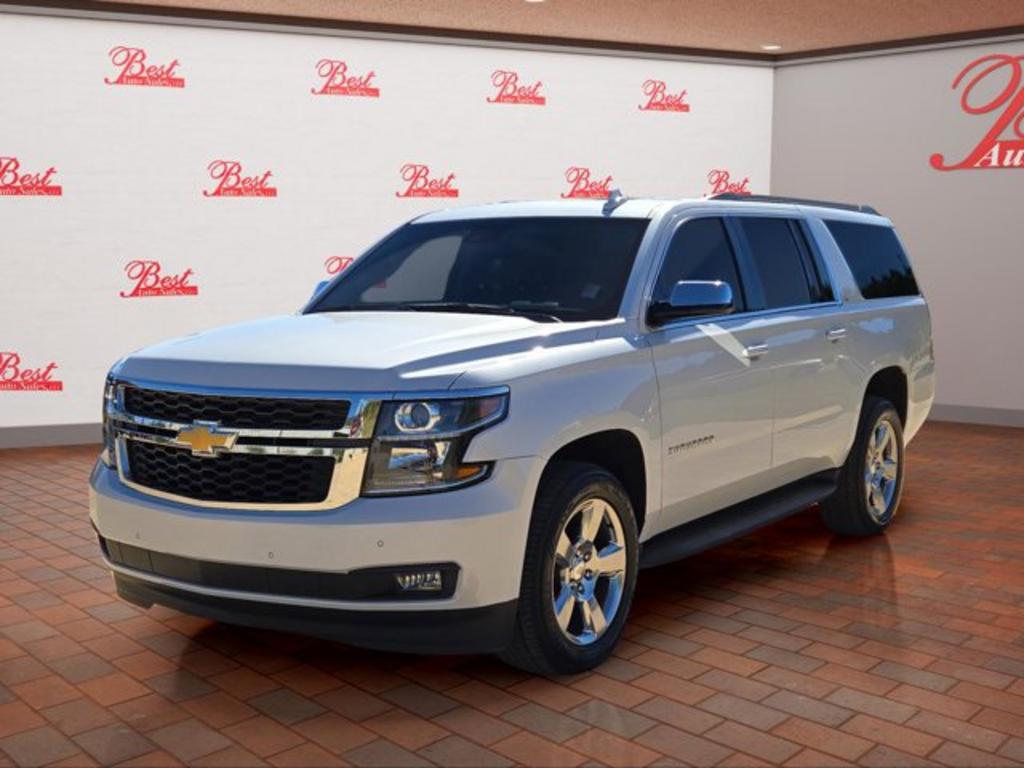 2019 Chevrolet Suburban LT's photo